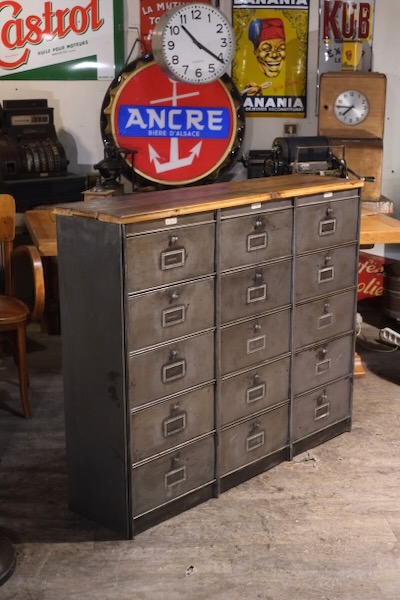 meuble industriel ancien clapet roneo bas